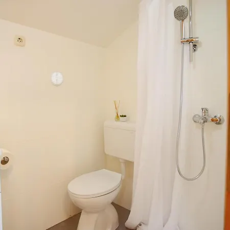 Lovely In With Wifi Apartment *