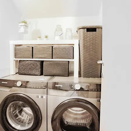 Apartamento Lovely In With Wifi *
